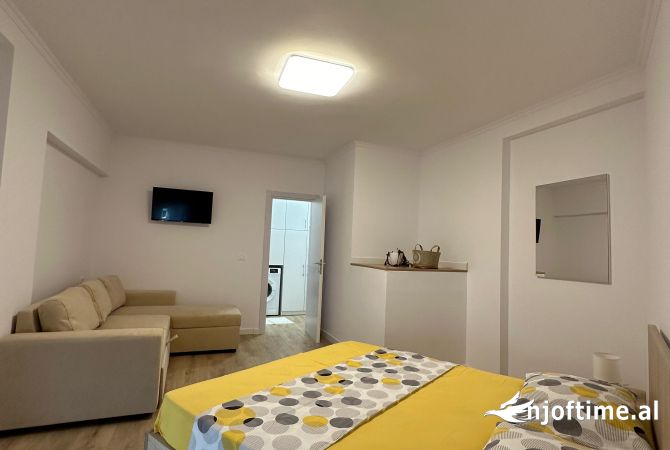 Shtepi ne shitje Apartament ne Durres, 1+1, Mobilimi E mobiluar, Pagesa 130,000  Euro.
