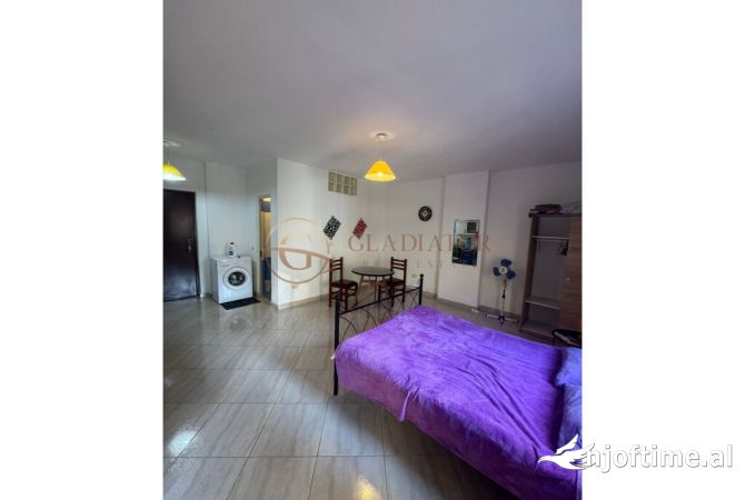 Shtepi ne shitje Garsoniere ne Durres - 50,001 Euro