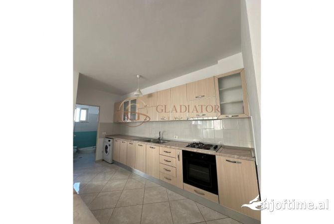 Shtepi ne shitje 2+1 ne Durres - 150,001 Euro