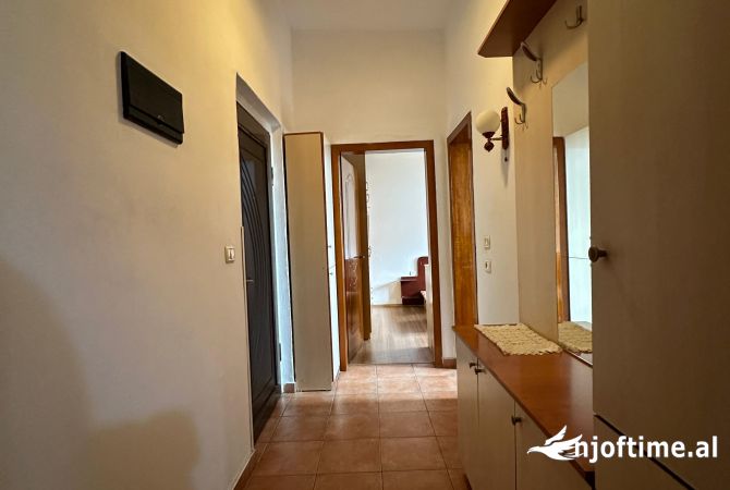 Shtepi ne shitje 1+1 ne Tirane - 128,000 Euro