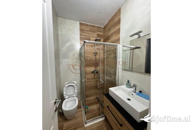 Shtepi ne shitje Vila Luksoze ne Durres, 3+1, Mobilimi E mobiluar, Pagesa 695,001  Euro.