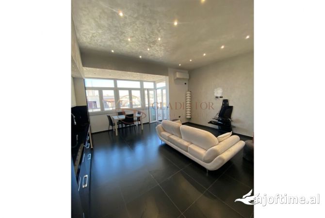 Shtepi me qera 2+1 ne Durres - 600 Euro