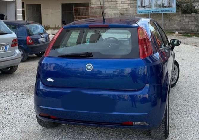 Noleggio Auto  a Valona - 3,500 Leke