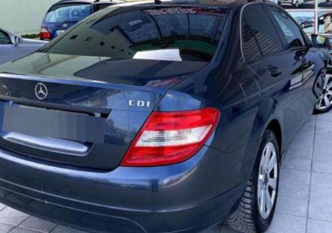 Noleggio Auto  a Valona - 40 Euro