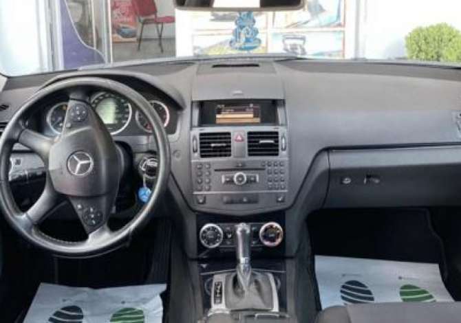 Noleggio Auto  a Valona - 40 Euro
