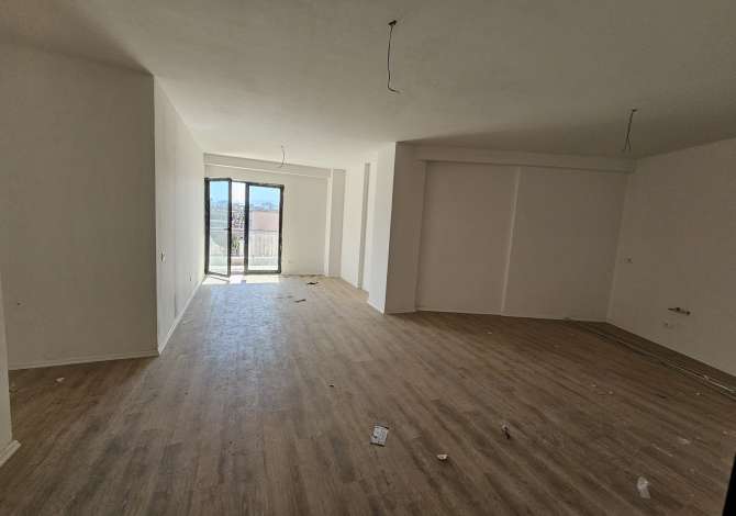 Shtepi ne shitje 2+1 ne Tirane - 258,000 Euro