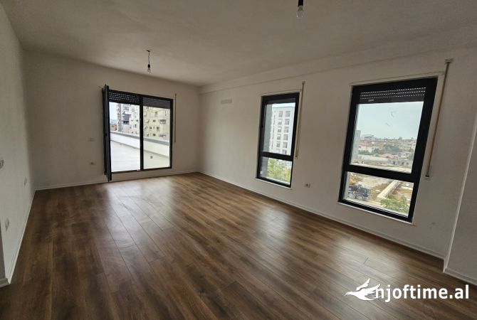 Shtepi ne shitje 2+1 ne Tirane - 296,000 Euro