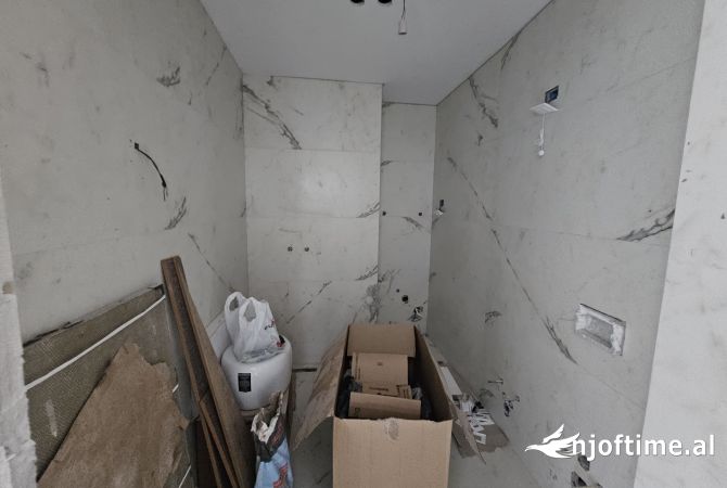 Shtepi ne shitje 1+1 ne Tirane - 260,000 Euro