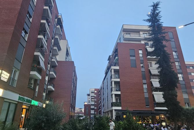 Shtepi me qera 2+1 ne Tirane - 600 Euro