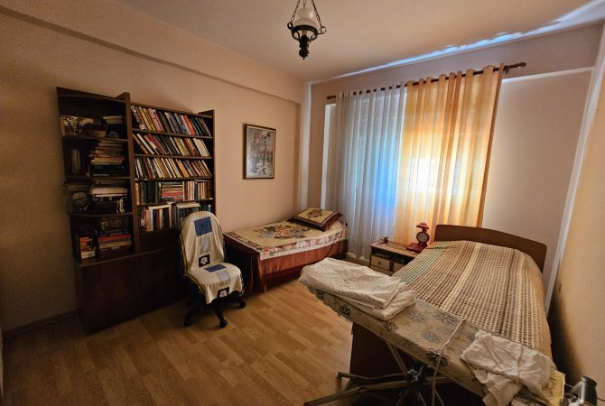 Shtepi ne shitje 3+1 ne Tirane - 210,000 Euro