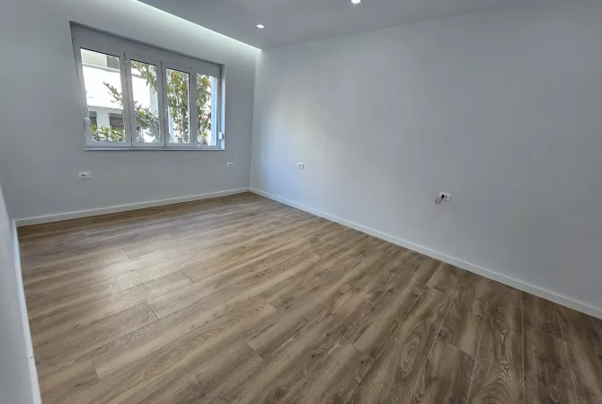 Shtepi ne shitje 3+1 ne Tirane - 239,000 Euro