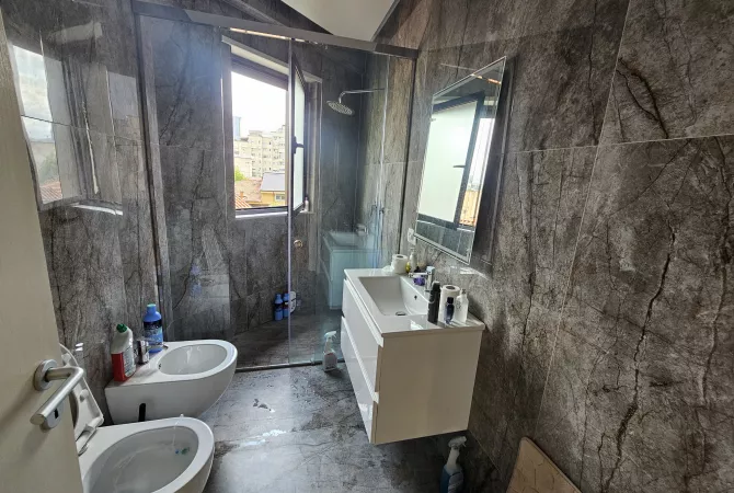 Casa in vendita 2+1 a Tirana - 365,000 Euro