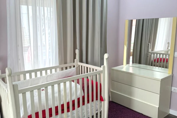 Shtepi me qera 1+1 ne Tirane - 600 Euro