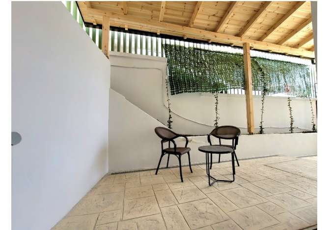 Shtepi me qera Apartament ne Tirane, 2+1, Mobilimi E mobiluar, Pagesa 650  Euro.