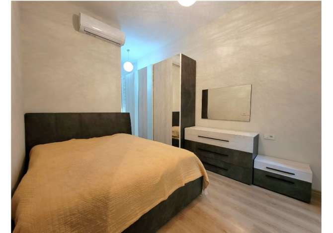 Shtepi me qera Apartament ne Tirane, 2+1, Mobilimi E mobiluar, Pagesa 650  Euro.