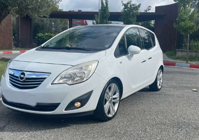 Noleggio Auto  a Tirana - 30 Euro