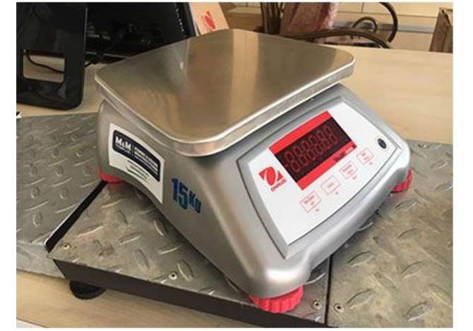 Prodhojme peshore industriale elektronike, bektorale, vajrash, tuba metalike, pastrues per HEC, harqe metalike etj.