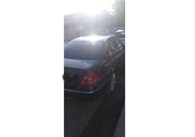  Jepet me qera Makina Mercedes Benz E211 duke filluar nga 40 euro ne dite