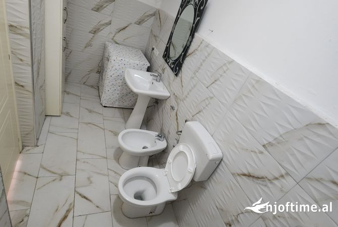 Shtepi ne shitje Apartament ne Durres, 1+1, Mobilimi E mobiluar, Pagesa 69,000  Euro.