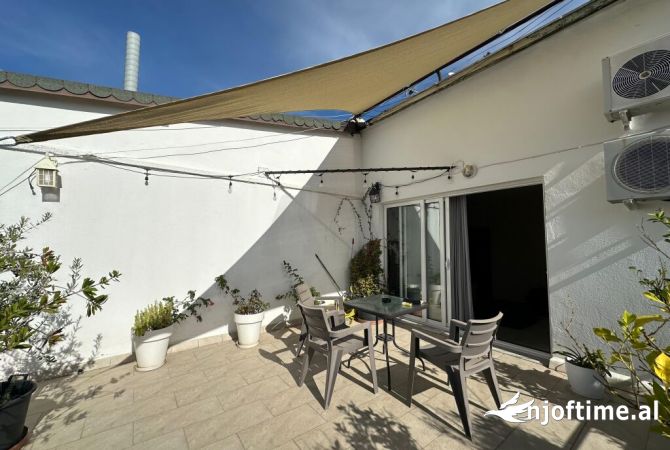 Shtepi me qera Apartament ne Tirane, 2+1, Mobilimi E mobiluar, Pagesa 1,500  Euro.