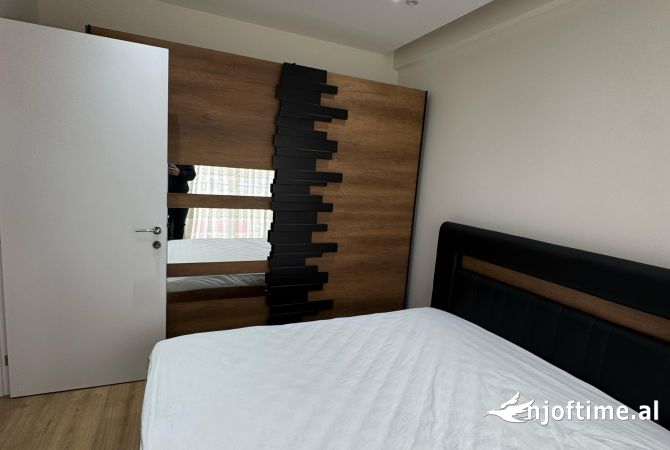 Shtepi me qera 1+1 ne Tirane - 400 Euro