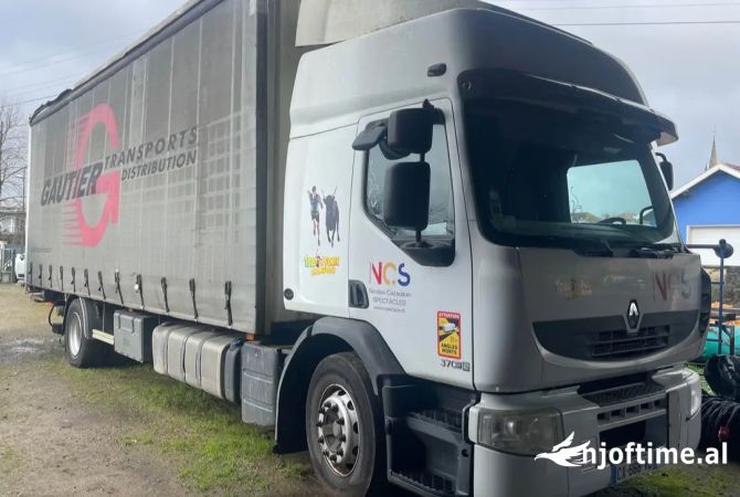 Makina ne shitje ne Tirane - 17,000 Euro