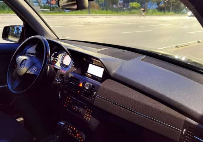  Mercedes Benz GLK .Cmim duke filluar nga 50 euro dita
