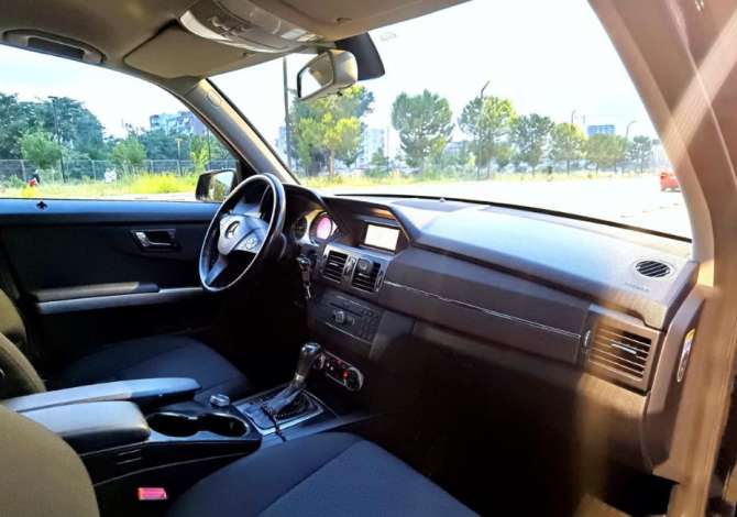  Mercedes Benz GLK .Cmim duke filluar nga 50 euro dita