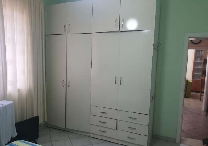 Shtepi me qera 1+1 ne Tirane - 380 Euro