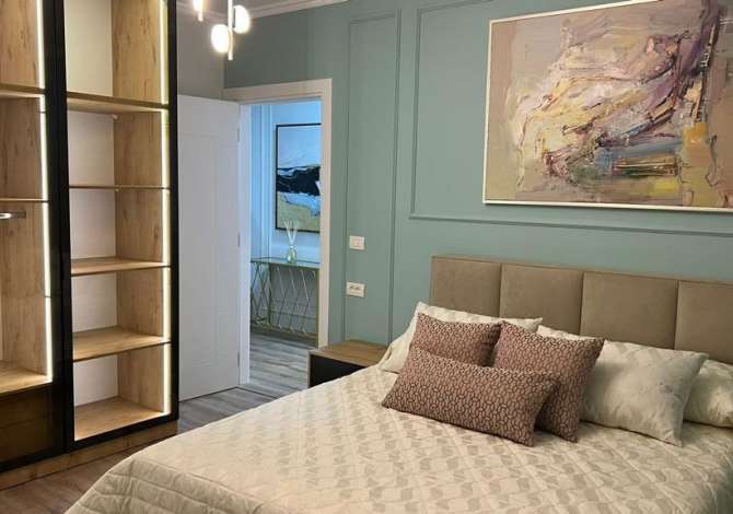 Shtepi me qera 2+1 ne Tirane - 1,000 Euro