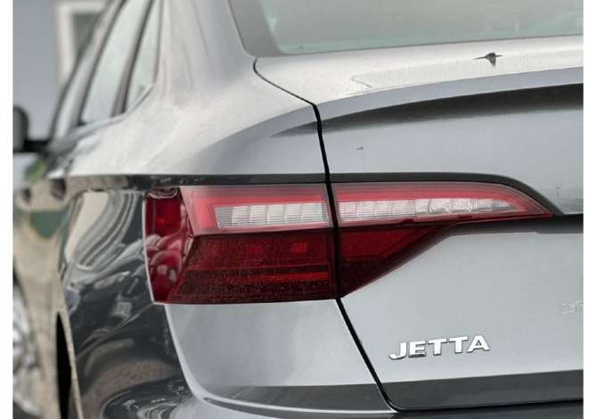 Jepet me qera Volkswagen Jetta duke filluar nga 60 euro ne dite 