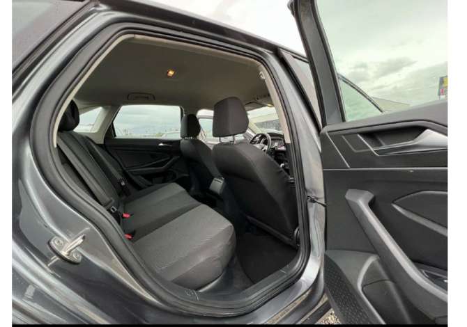 Jepet me qera Volkswagen Jetta duke filluar nga 60 euro ne dite 