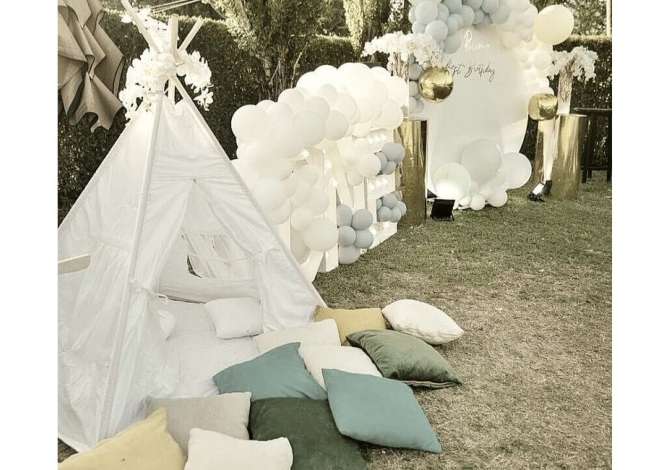 Ofrojme dekorime per evente te ndryshme 