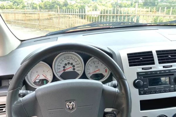 Cars for sale in Tirana, Dodge, 2007 gasoline-gas,Kambio Automatik Payment 3,500  Euro.