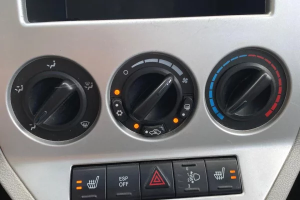 Cars for sale in Tirana, Dodge, 2007 gasoline-gas,Kambio Automatik Payment 3,500  Euro.