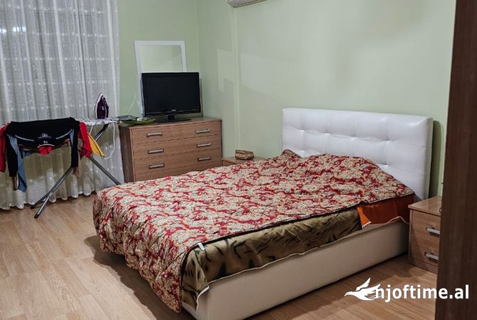 Shtepi me qera 2+1 ne Tirane - 850 Euro