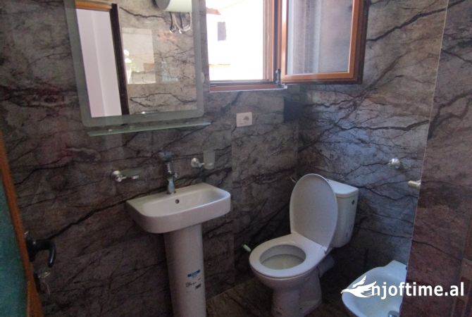 Private house for sale in Fier 1+1, Emty