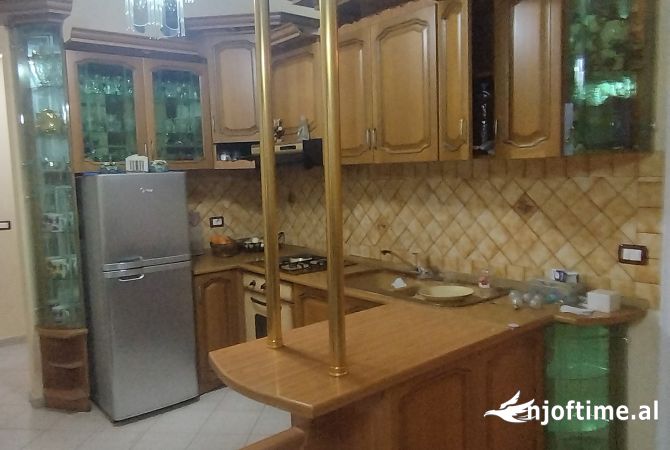 Casa in affitto 2+1 a Fier - 28,000 Leke