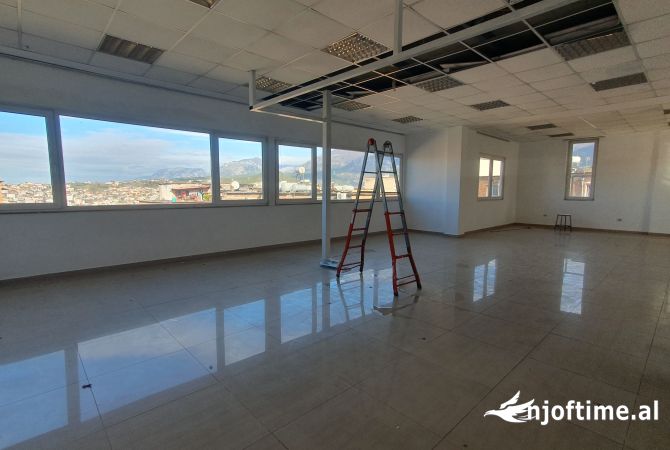 JEPET ME QERA GODINE BIZNESI 5 KATESHE