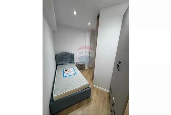 Shtepi me qera Apartament ne Tirane, 2+1, Mobilimi E mobiluar, Pagesa 550  Euro.