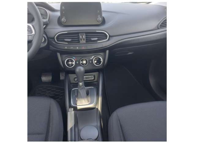 Jepet me qera Fiat , duke filluar nga 60 euro dita