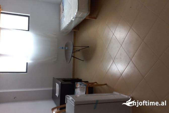 Shtepi me qera Garsoniere ne Tirane - 200 Euro