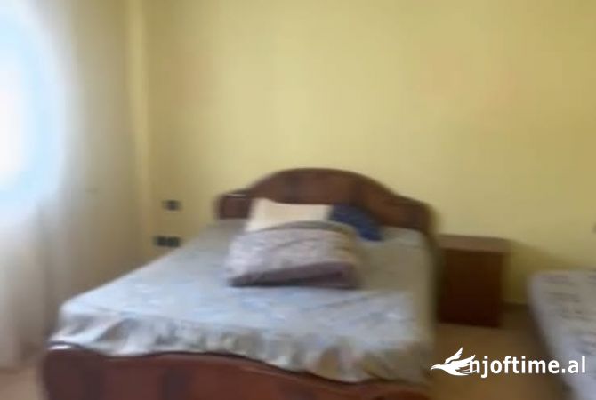 Shtepi me qera 5+1 ne Tirane - 600 Euro