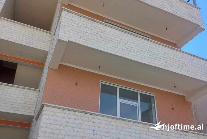 Shtepi ne shitje 2+1 ne Tirane - 35,000,000 Euro