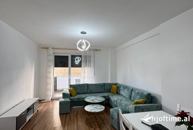 Shtepi me qera 2+1 ne Tirane - 500 Euro