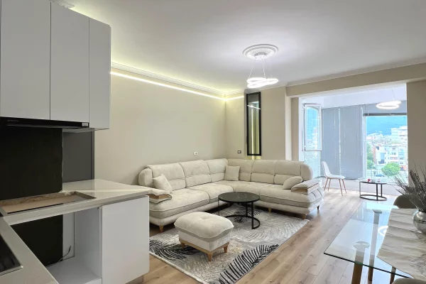 Shtepi me qera 1+1 ne Tirane - 650 Euro