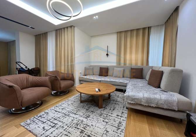 Shtepi ne shitje Apartament ne Tirane, 3+1, Mobilimi E mobiluar, Pagesa 375,000  Euro.