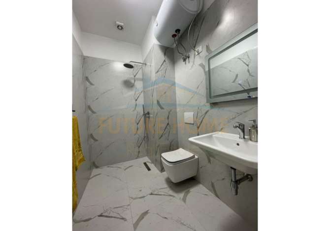 Shtepi ne shitje Apartament ne Tirane, 2+1, Mobilimi E mobiluar, Pagesa 185,000  Euro.