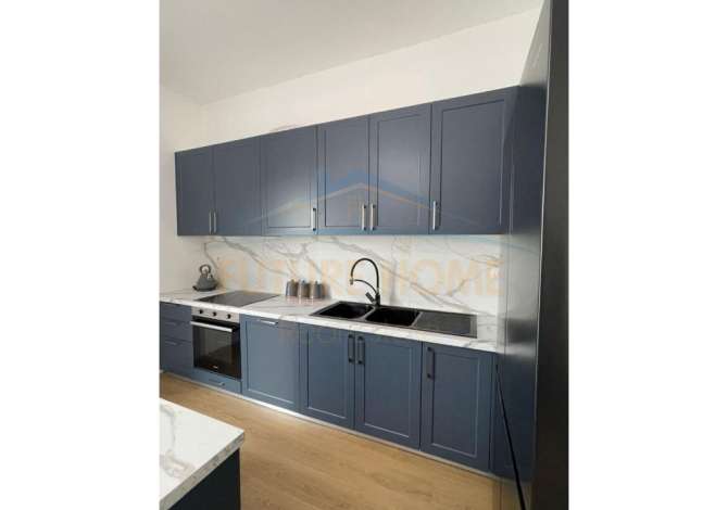 Shtepi ne shitje Apartament ne Tirane, 2+1, Mobilimi E mobiluar, Pagesa 185,000  Euro.