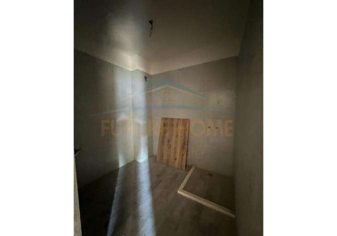 Shtepi ne shitje 2+1 ne Tirane - 140,000 Euro